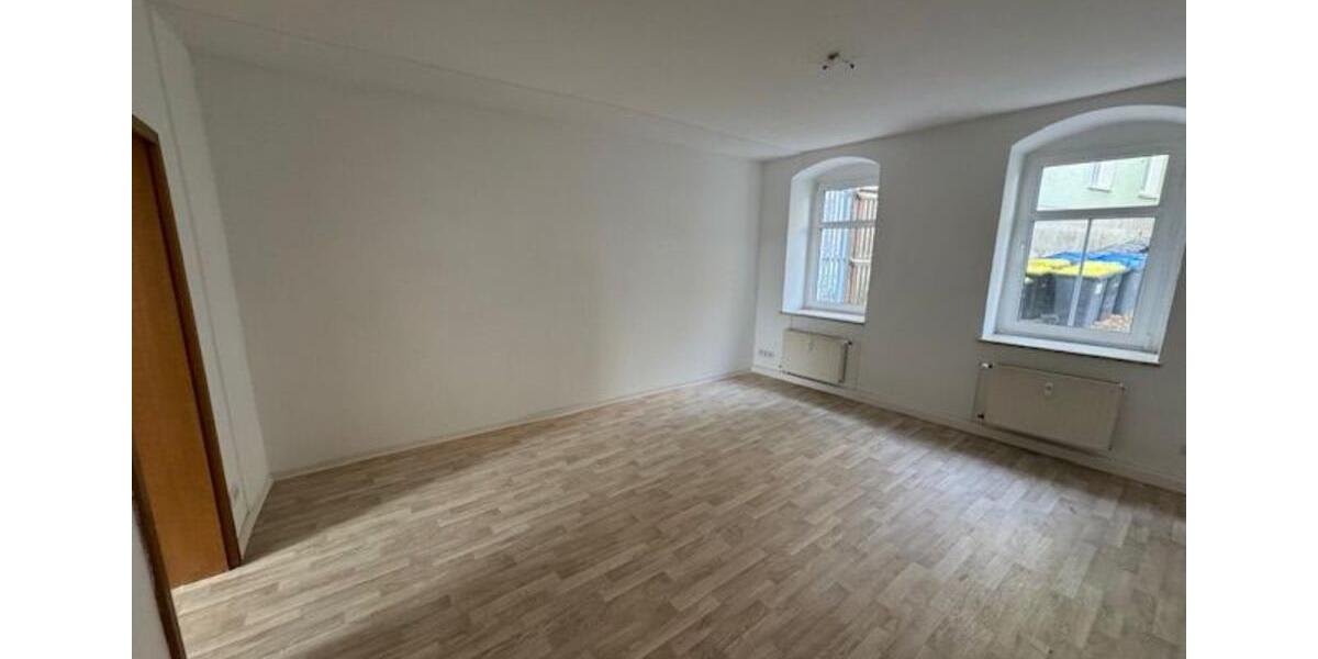 Etagenwohnung Ronneburg - 4 Zimmer, 105 m&sup2;, 545&euro; | Angebot:25509041