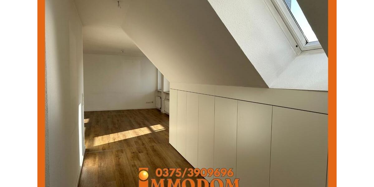 Dachgeschoßwohnung Zwickau - 2 Zimmer, 72 m&sup2;, 500&euro; | Angebot:24861296