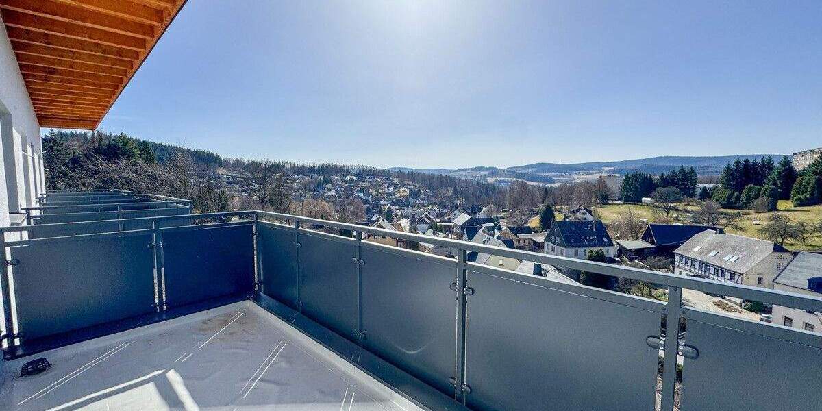Etagenwohnung Grünhain-Beierfeld Beierfeld - 2 Zimmer, 110 m&sup2;, 1.051&euro; | Angebot:25744598