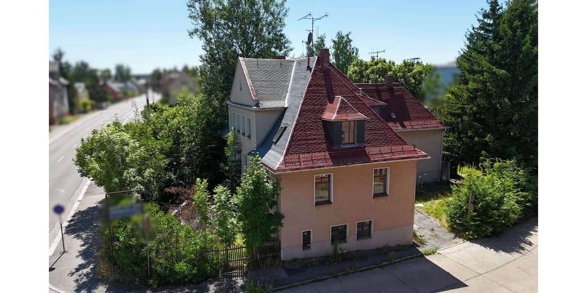 Einfamilienhaus Oelsnitz - 10 Zimmer, 290 m&sup2;, 80.000&euro; | Angebot:24177727