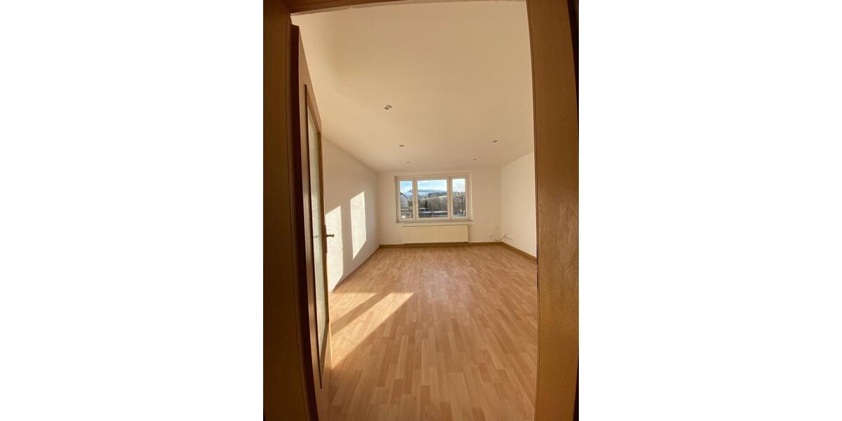 Etagenwohnung Wildenfels - 3 Zimmer, 60 m&sup2;, 41.000&euro; | Angebot:26985661