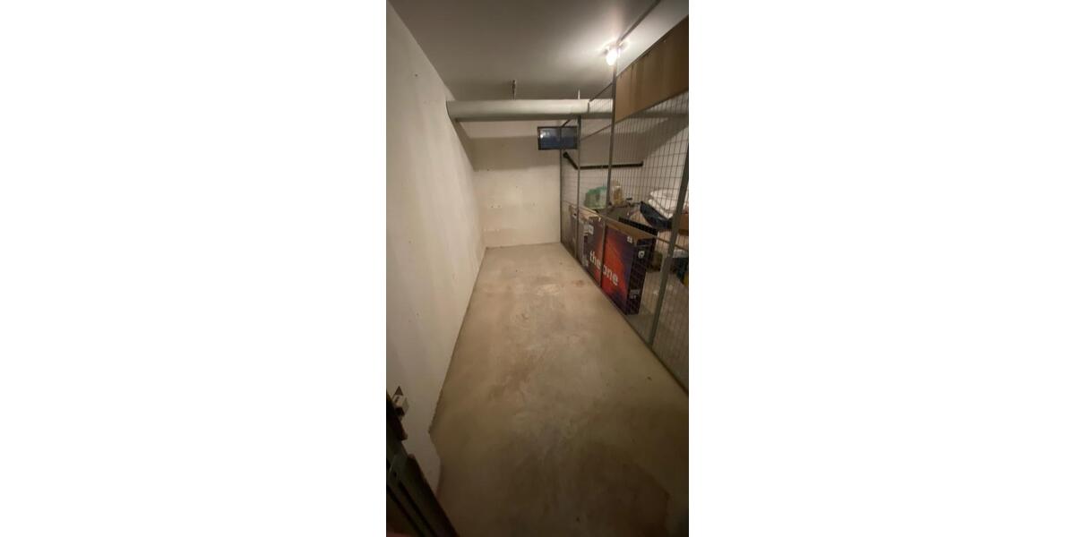 Etagenwohnung Zwickau Auerbach - 2 Zimmer, 65 m&sup2;, 460&euro; | Angebot:22070722