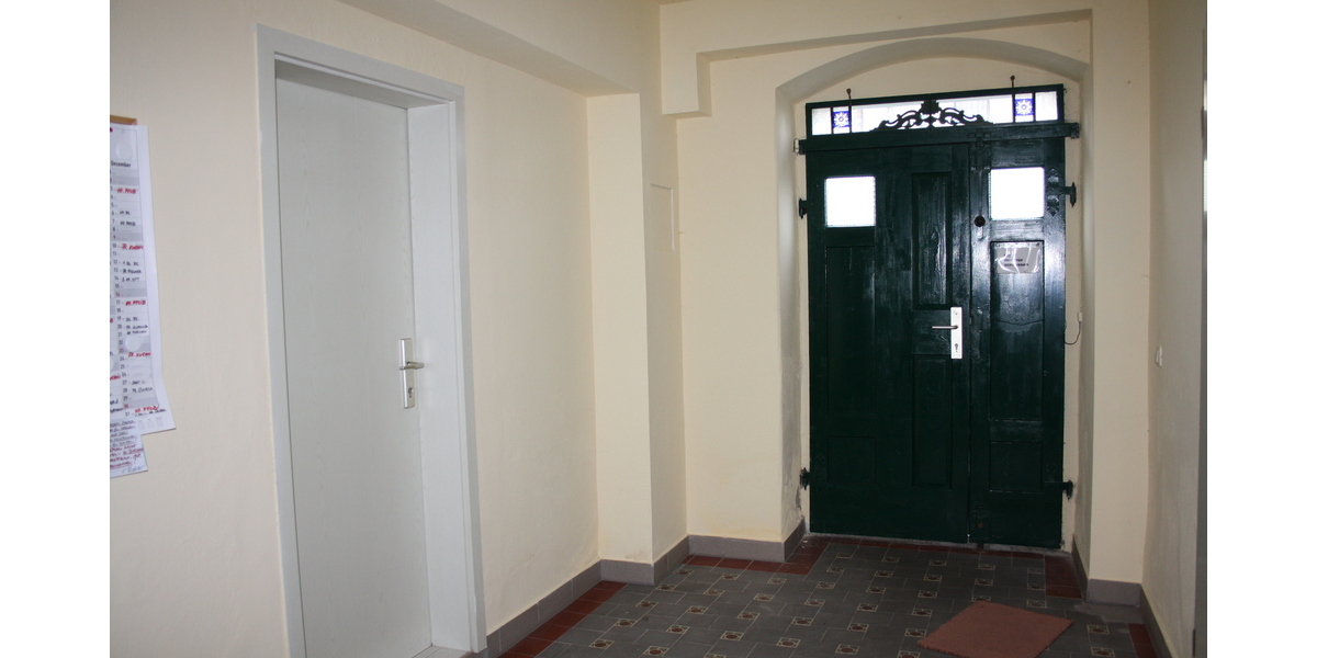 Ein-Zimmer-BüroArbeitszimmer in ruhiger und zentraler Lage - Gewerbeobjekt Lauter-Bernsbach Bernsbach | Angebot:14517911