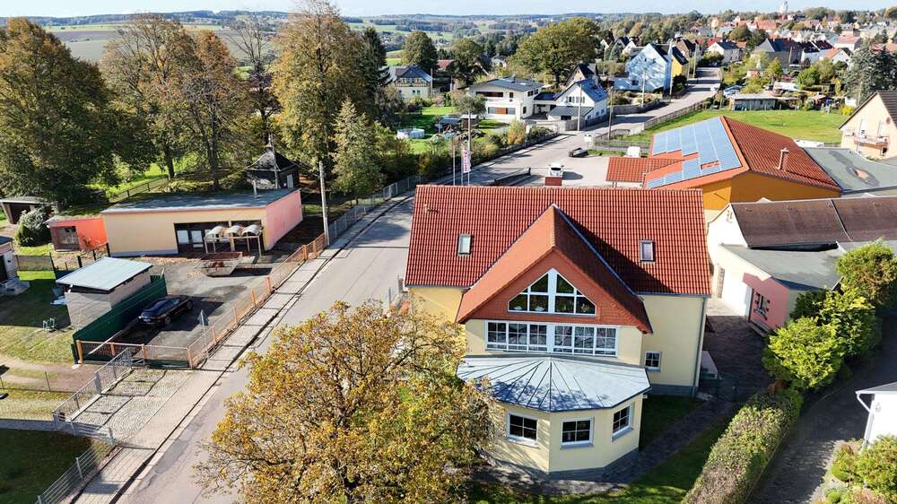Einfamilienhaus Zwickau Cainsdorf - 9 Zimmer, 291 m&sup2;, 499.000&euro; | Angebot:17908340