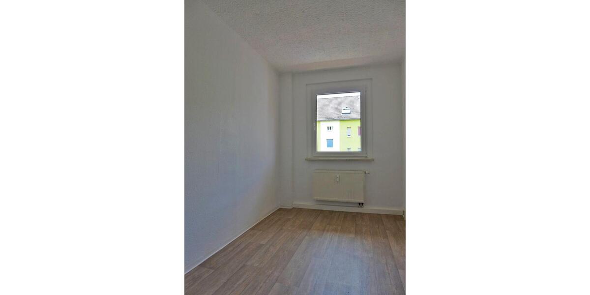 Etagenwohnung Limbach-Oberfrohna Oberfrohna - 3 Zimmer, 62 m&sup2;, 350&euro; | Angebot:24506526