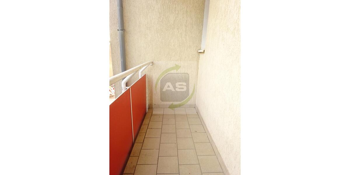 Etagenwohnung Zwickau - 2 Zimmer, 53 m&sup2;, 340&euro; | Angebot:23779149