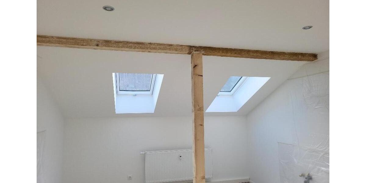 Dachgeschoßwohnung Greiz - 4 Zimmer, 107 m&sup2;, 805&euro; | Angebot:25146416