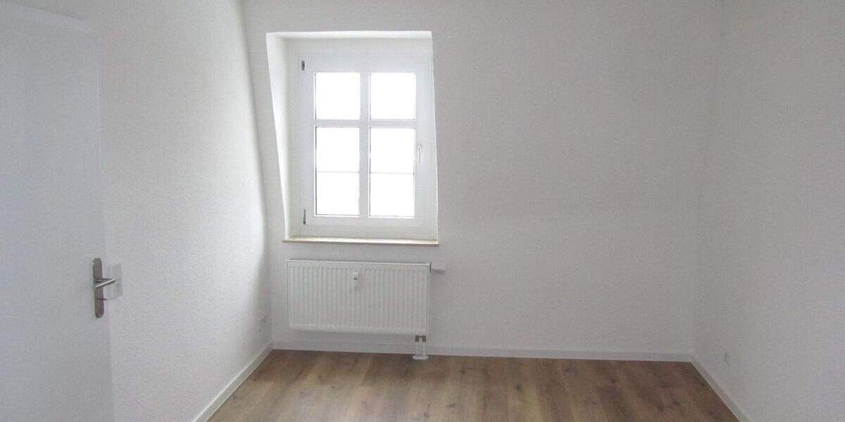 Etagenwohnung Zwickau Bahnhofsvorstadt - 2 Zimmer, 59 m&sup2;, 350&euro; | Angebot:25680174