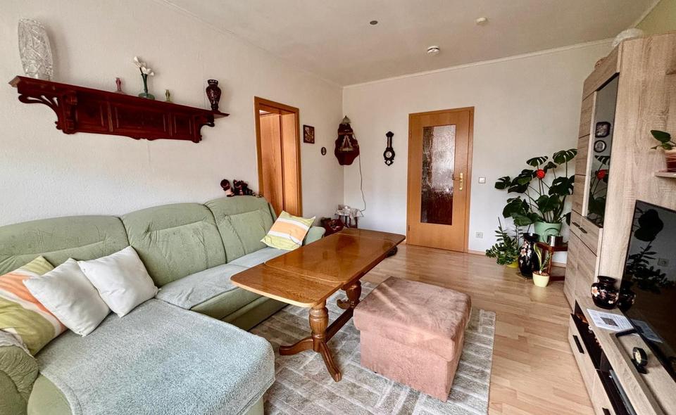 Etagenwohnung Zwickau Auerbach - 2 Zimmer, 51 m&sup2;, 49.000&euro; | Angebot:25611803