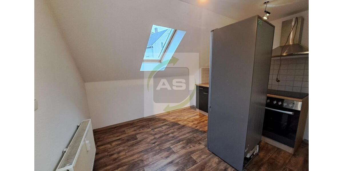 Dachgeschoßwohnung Reinsdorf - 2 Zimmer, 48 m&sup2;, 309&euro; | Angebot:24926321