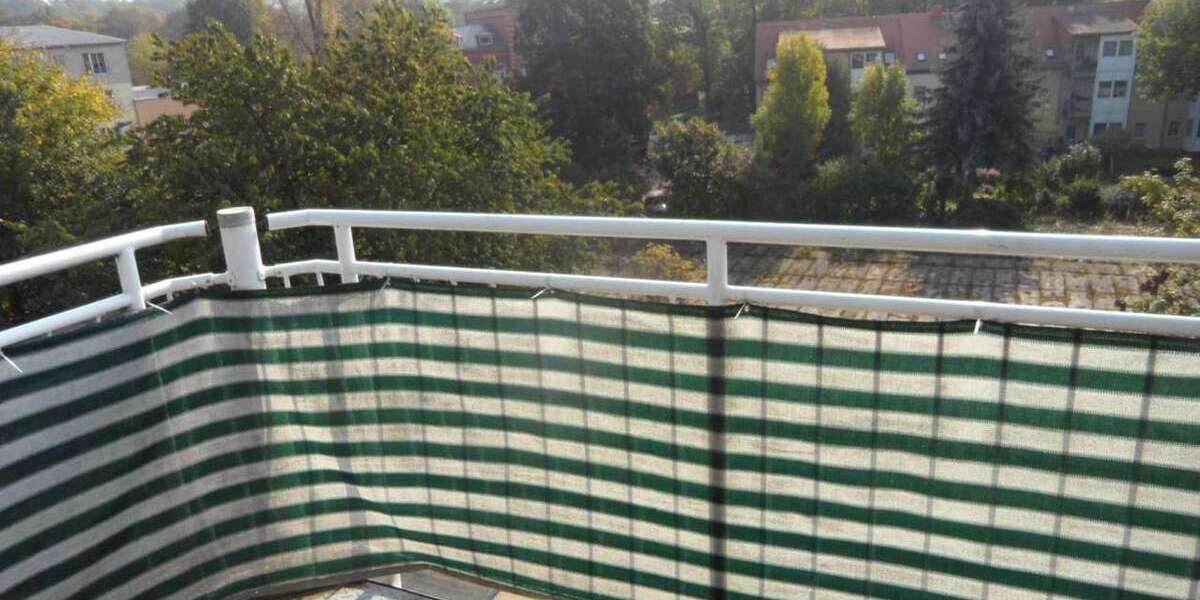 Etagenwohnung Zwickau Pölbitz - 2 Zimmer, 43 m&sup2;, 310&euro; | Angebot:26439521
