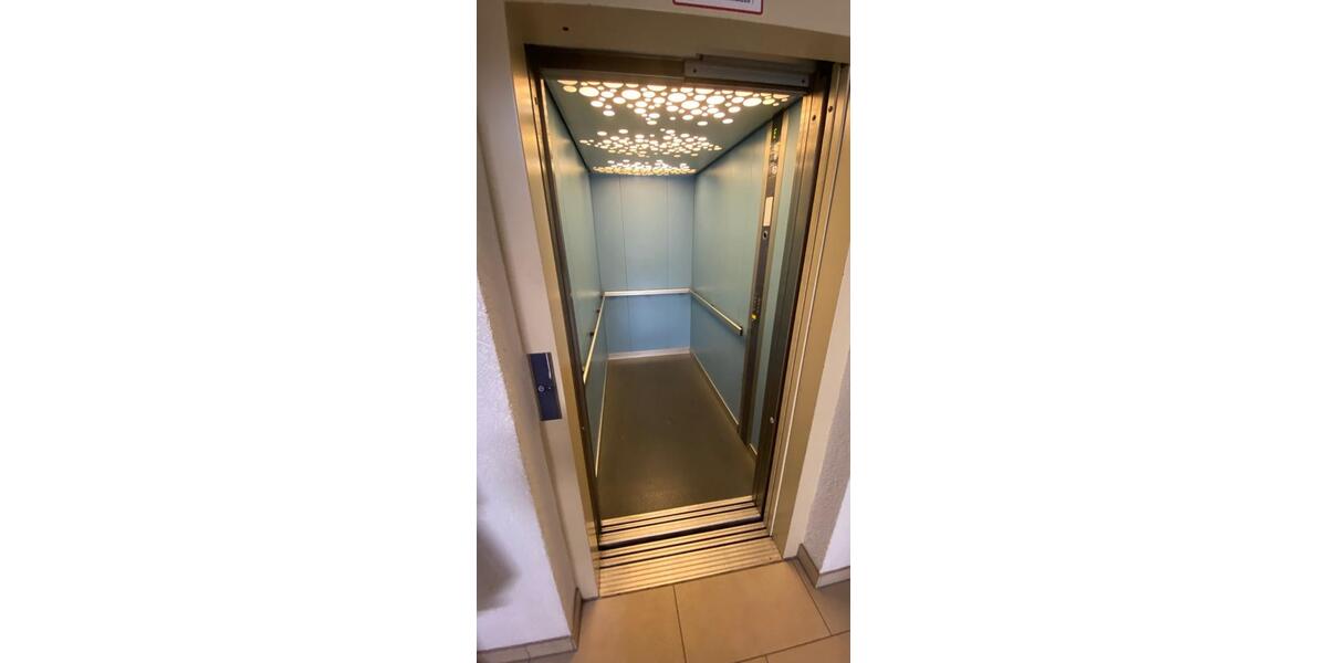 Etagenwohnung Zwickau Auerbach - 3 Zimmer, 78 m&sup2;, 504&euro; | Angebot:19815860