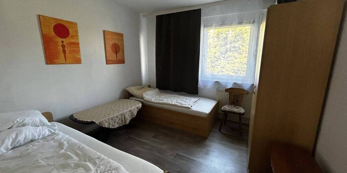 Etagenwohnung Zwickau Mosel - 3 Zimmer, 57 m&sup2;, 342&euro; | Angebot:26018273