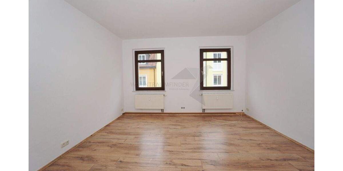 Etagenwohnung Zwickau Bahnhofsvorstadt - 3 Zimmer, 90 m&sup2;, 499&euro; | Angebot:25681350