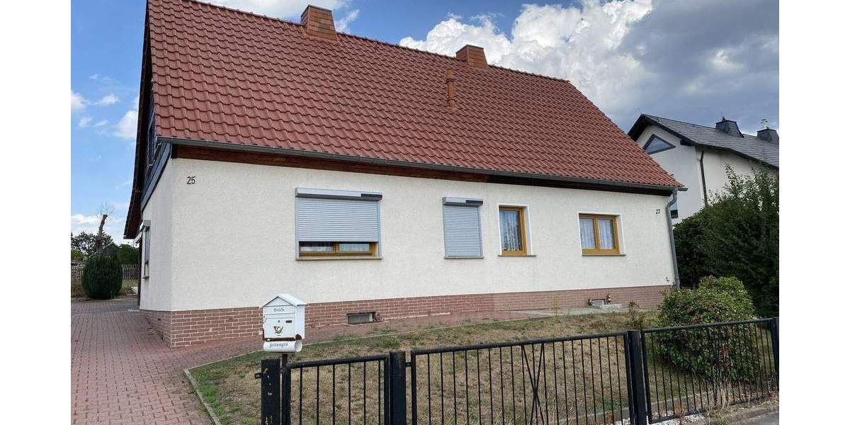 Doppelhaushälfte Zwickau Auerbach - 3 Zimmer, 77 m&sup2;, 165.000&euro; | Angebot:25707542