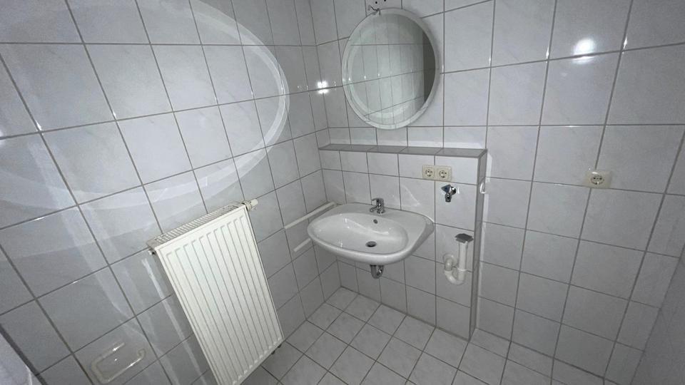 Etagenwohnung Werdau - 1 Zimmer, 39 m&sup2;, 235&euro; | Angebot:25220590