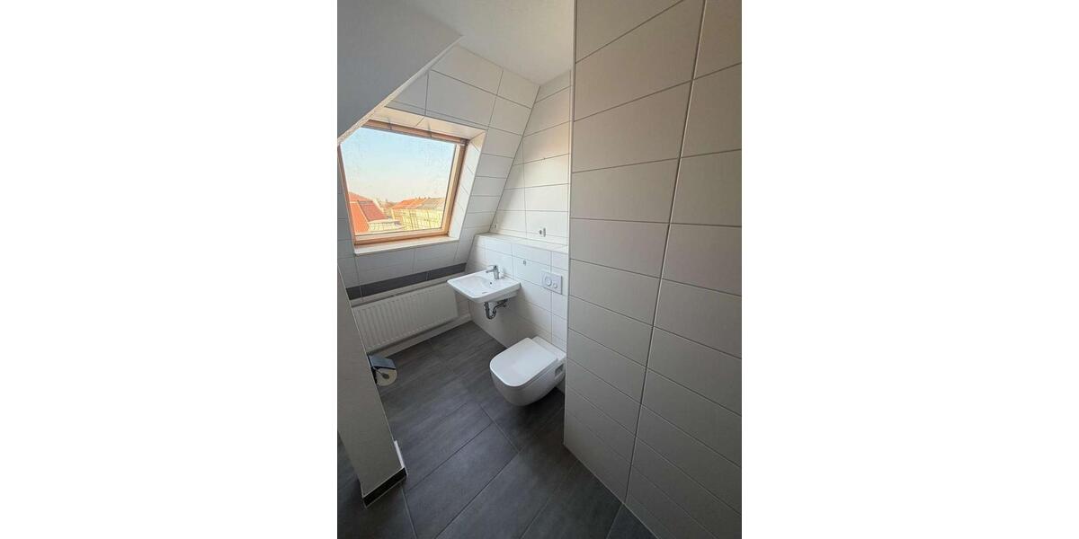 Etagenwohnung Zwickau Zwickau-Nord - 2 Zimmer, 71 m&sup2;, 430&euro; | Angebot:25415894