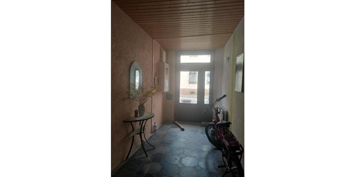 Mehrfamilienhaus, Wohnhaus Netzschkau - 4 Zimmer, 147 m&sup2;, 60.000&euro; | Angebot:26545256