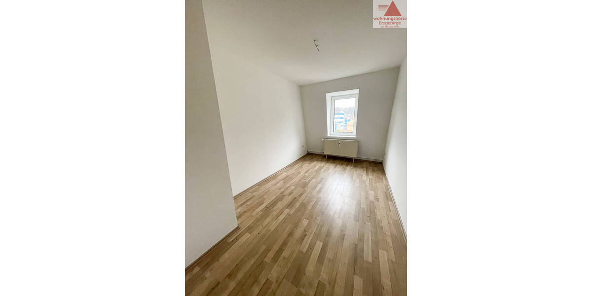 Etagenwohnung Aue-Bad Schlema Bad Schlema - 3 Zimmer, 73 m&sup2;, 405&euro; | Angebot:25744544