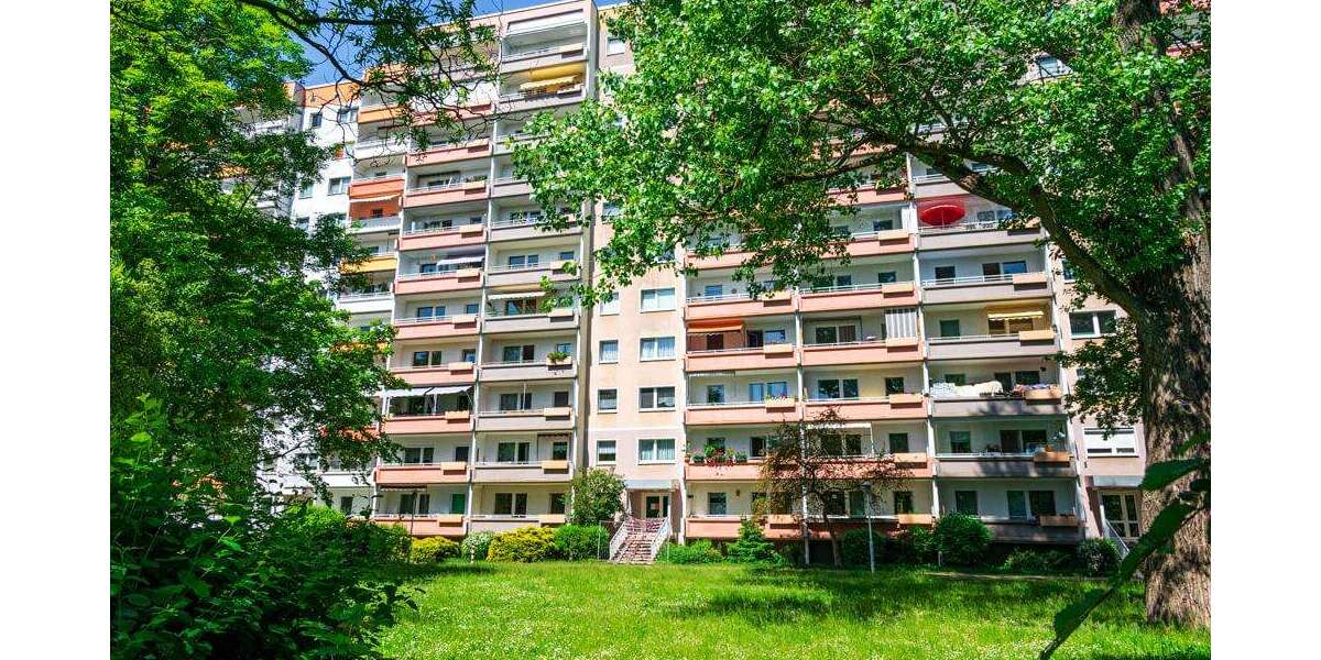 Etagenwohnung Zwickau Innenstadt - 4 Zimmer, 90 m&sup2;, 540&euro; | Angebot:25811440