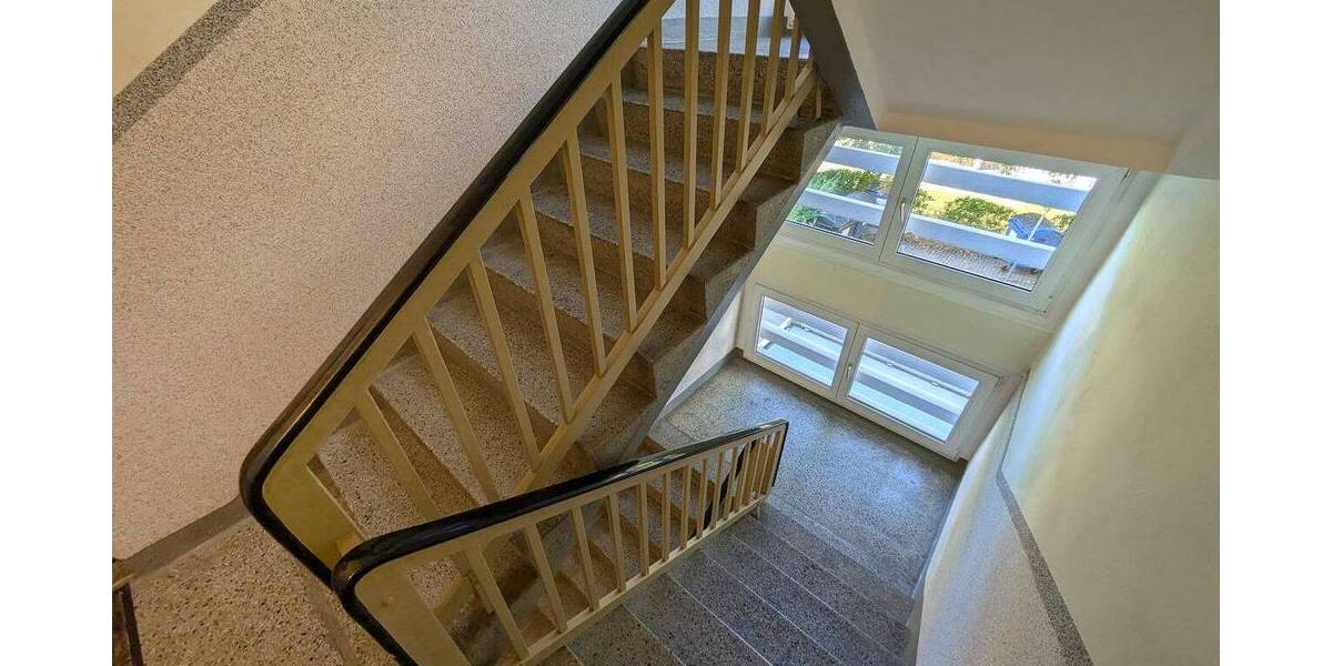 Etagenwohnung Limbach-Oberfrohna Oberfrohna - 2 Zimmer, 47 m&sup2;, 39.950&euro; | Angebot:25692130