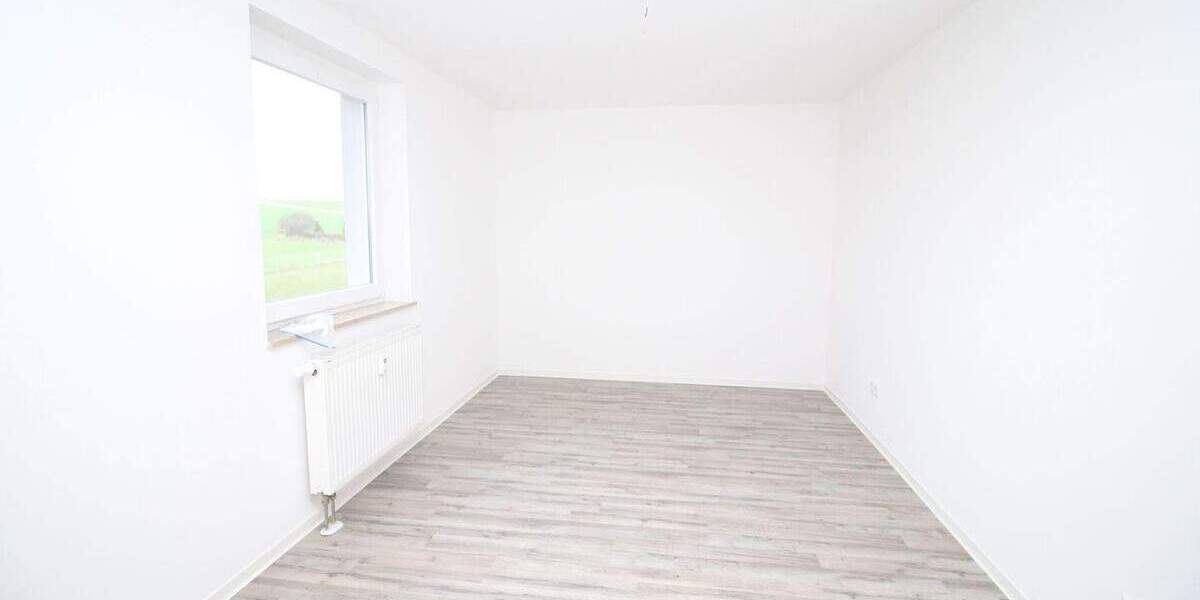 Etagenwohnung Hohndorf - 2 Zimmer, 55 m&sup2;, 385&euro; | Angebot:25699352