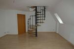 Dachgeschoßwohnung Zwickau - 3 Zimmer, 85 m&sup2;, 430&euro; | Angebot:19088361