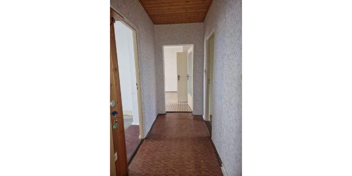 Etagenwohnung Crimmitschau - 2 Zimmer, 59 m&sup2;, 29.000&euro; | Angebot:25819926