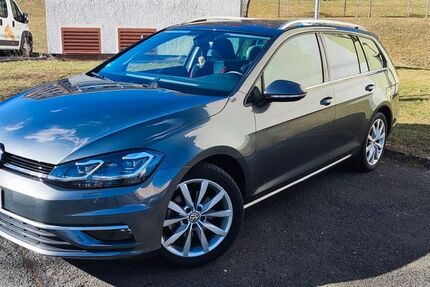 VW Golf 85.000 km 18.000 &euro; Auerbach 08209