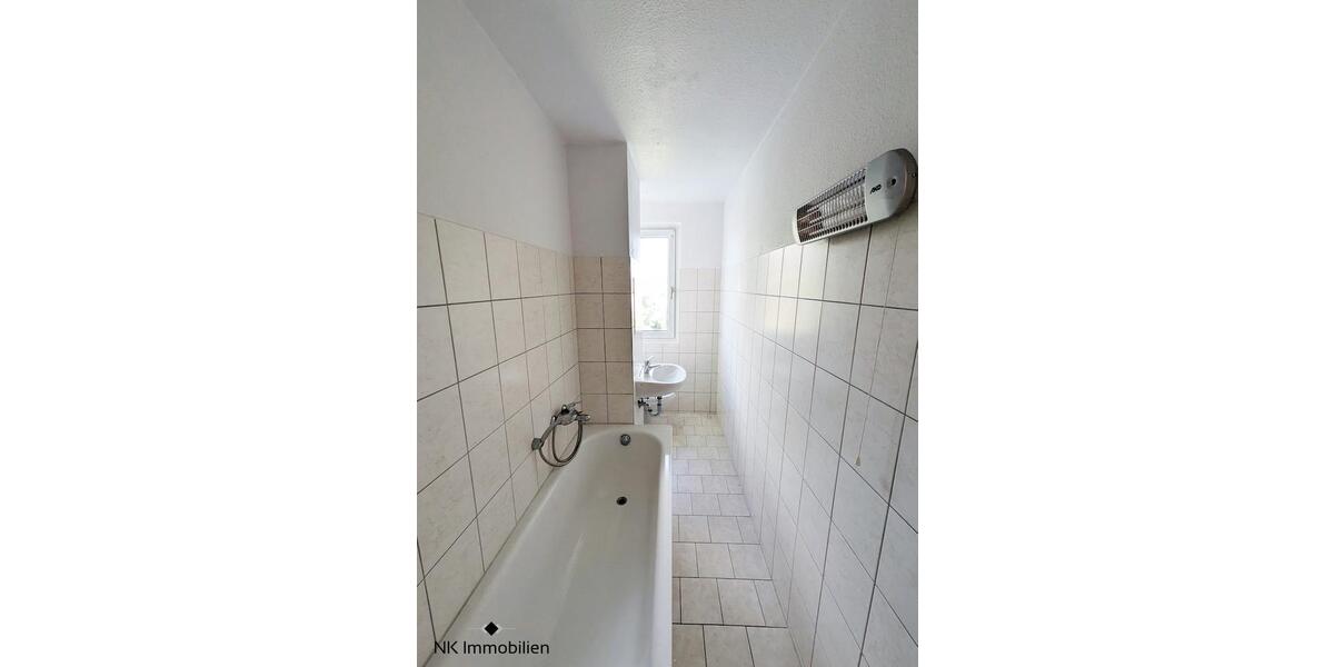 Etagenwohnung Limbach-Oberfrohna Oberfrohna - 3 Zimmer, 58 m&sup2;, 377&euro; | Angebot:25945631