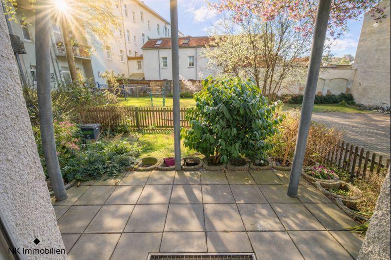 Erdgeschoßwohnung Zwickau - 3 Zimmer, 65 m&sup2;, 400&euro; | Angebot:25945705