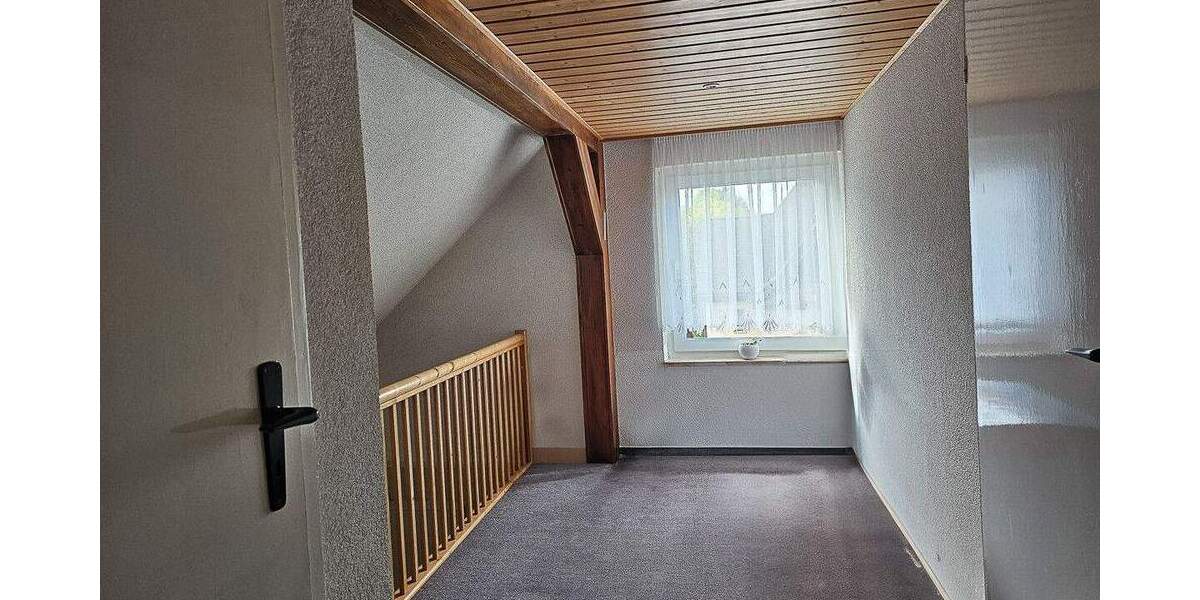 Einfamilienhaus Grünhain-Beierfeld Beierfeld - 7 Zimmer, 117 m&sup2;, 230.000&euro; | Angebot:25688242