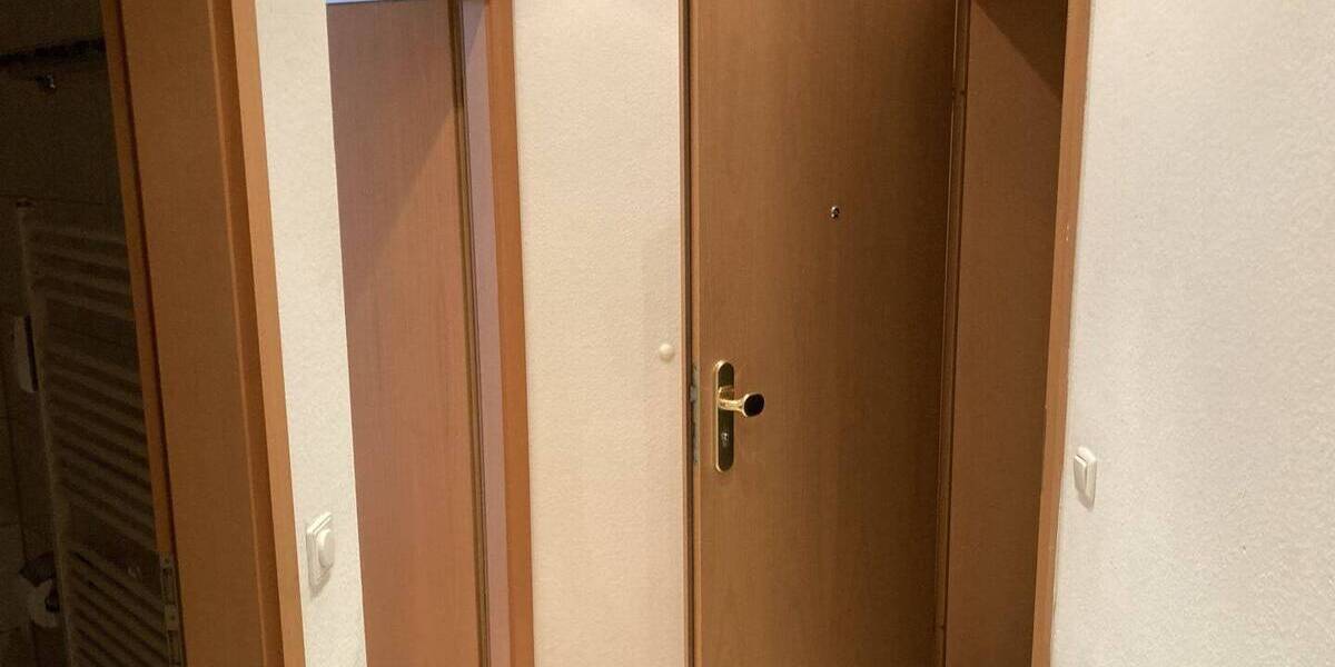 Etagenwohnung Zwickau Pölbitz - 2 Zimmer, 44 m&sup2;, 39.000&euro; | Angebot:25707524