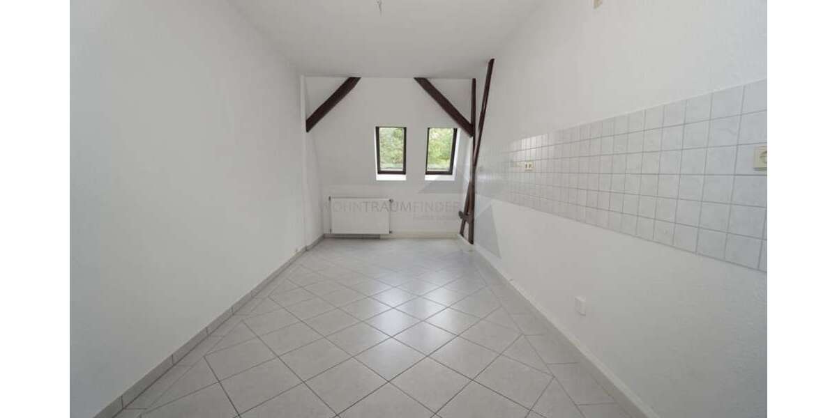 Etagenwohnung Zwickau Innenstadt - 3 Zimmer, 76 m&sup2;, 475&euro; | Angebot:25197863