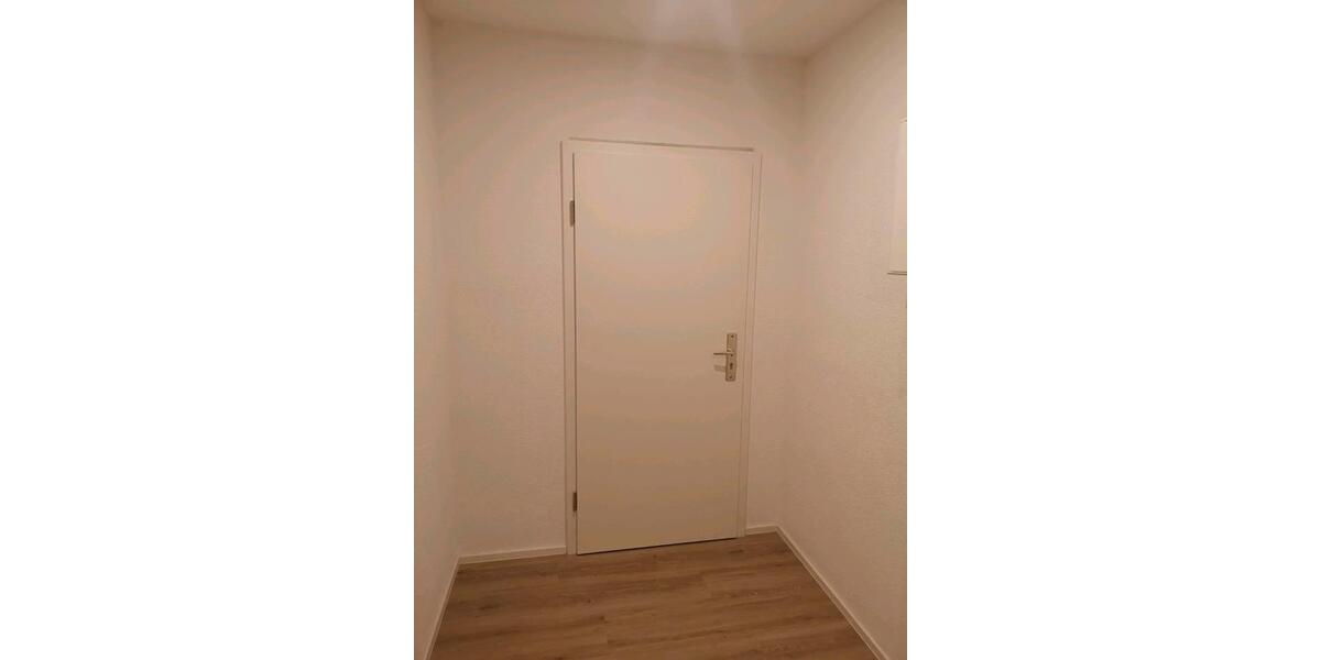 Erdgeschoßwohnung Auerbach/Vogtland Vogtland - 2 Zimmer, 68 m&sup2;, 600&euro; | Angebot:25454588