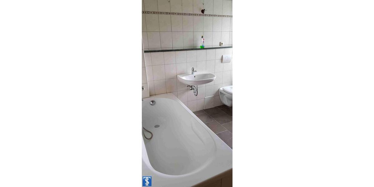 Etagenwohnung Treuen - 5 Zimmer, 103 m&sup2;, 550&euro; | Angebot:25646455