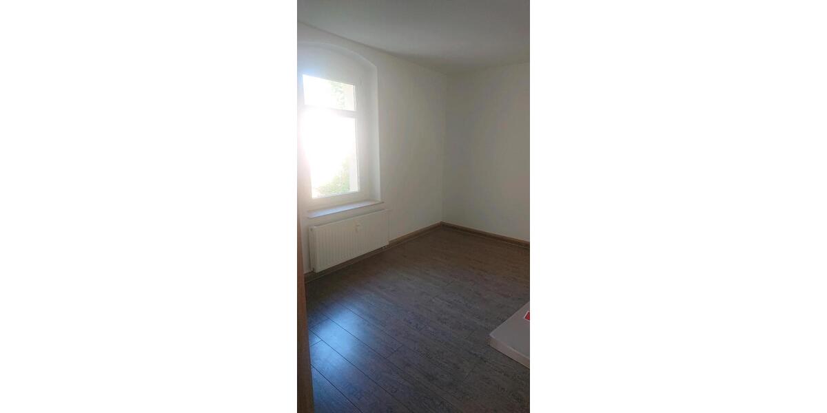 Etagenwohnung Schwarzenberg/Erzgebirge Erzgebirge - 4 Zimmer, 92 m&sup2;, 790&euro; | Angebot:25354152