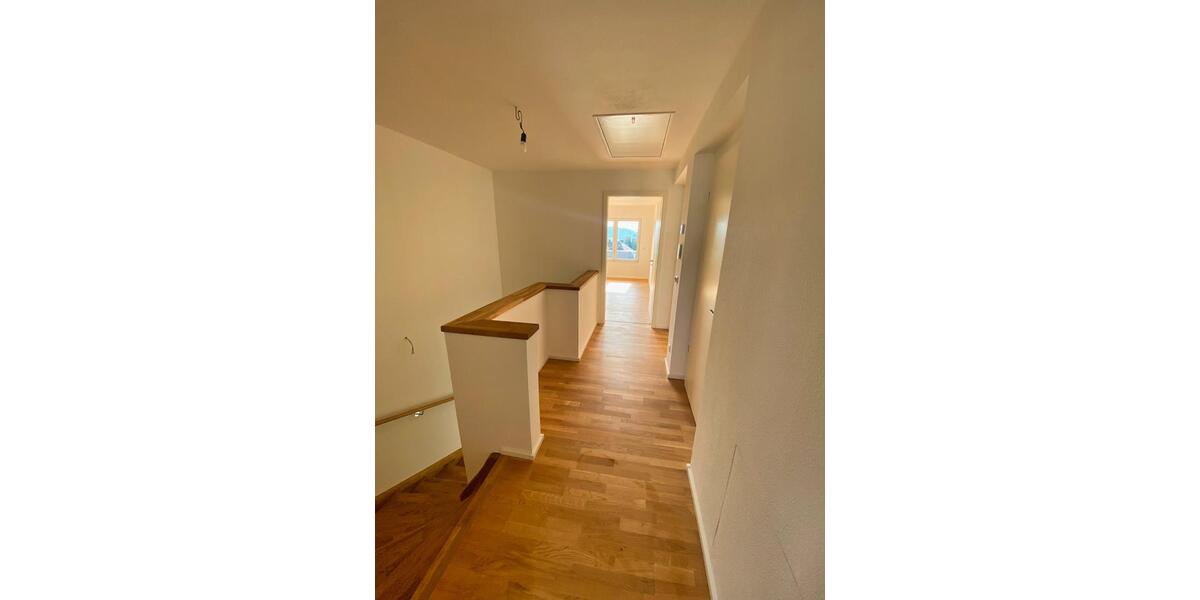 Doppelhaushälfte Lauter-Bernsbach Bernsbach - 5 Zimmer, 123 m&sup2;, 379.000&euro; | Angebot:25326934