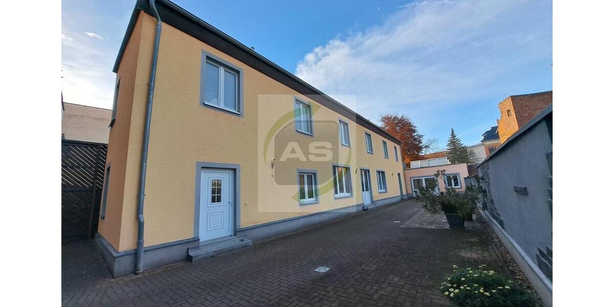 Etagenwohnung Zwickau - 1 Zimmer, 30 m&sup2;, 250&euro; | Angebot:25917908