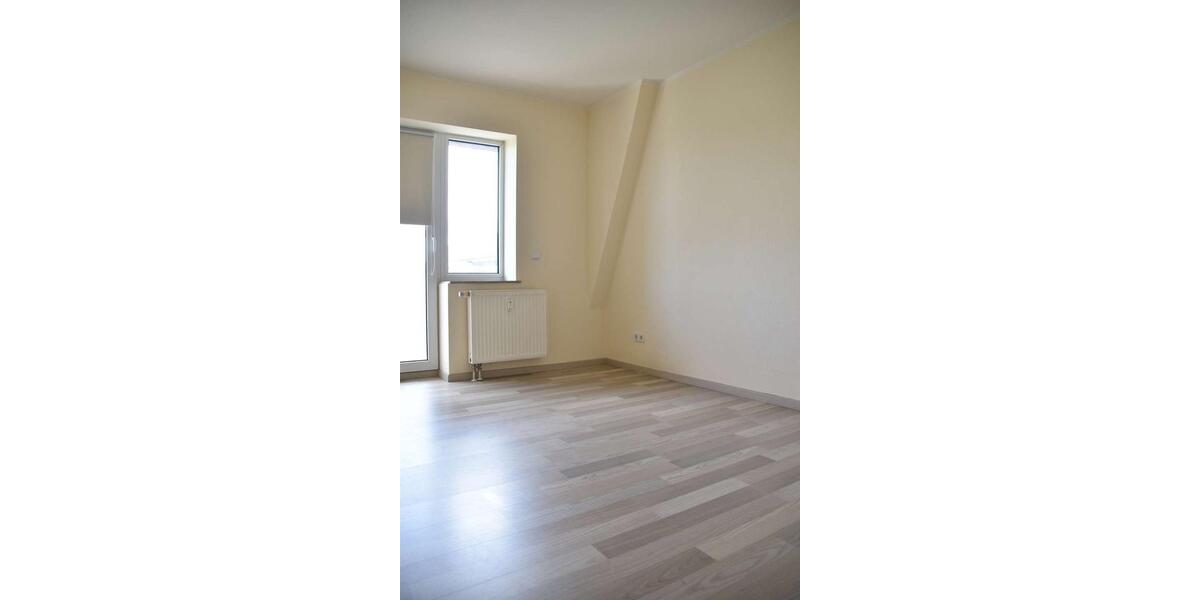 Etagenwohnung Meerane - 2 Zimmer, 62 m&sup2;, 340&euro; | Angebot:23875291