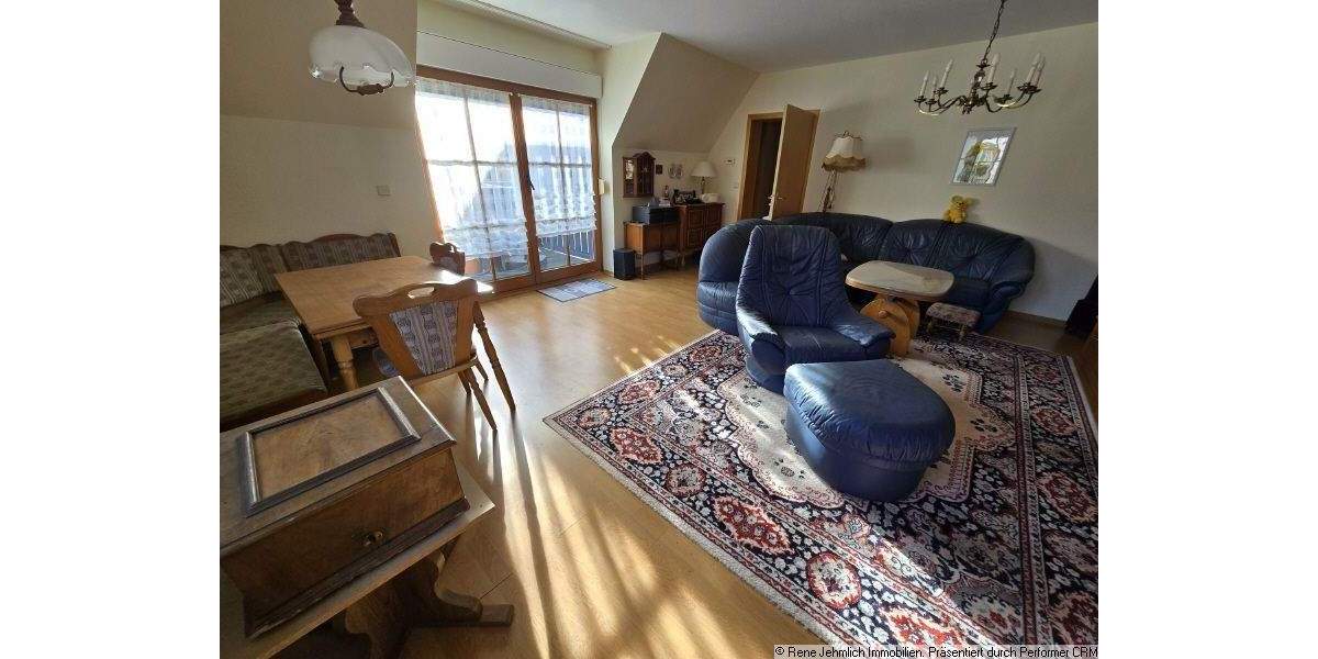 Etagenwohnung Hohenstein-Ernstthal Ernstthal - 2 Zimmer, 68 m&sup2;, 68.000&euro; | Angebot:25694380