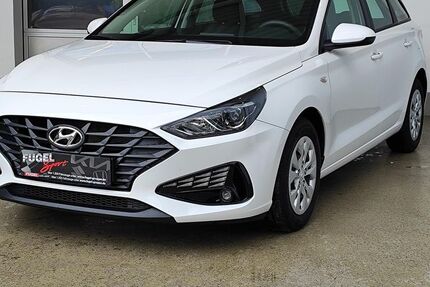 Hyundai i30 40.900 km 13.409 &euro; Oberlungwitz 09353