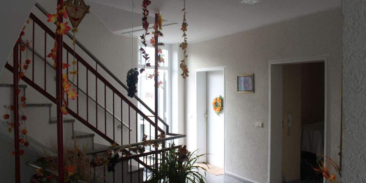 Mehrfamilienhaus, Wohnhaus Crimmitschau - 2 Zimmer, 614 m&sup2;, 700.000&euro; | Angebot:25664009