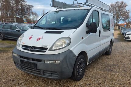 Opel Vivaro 208.173 km 2.980 &euro; Zwickau 08056