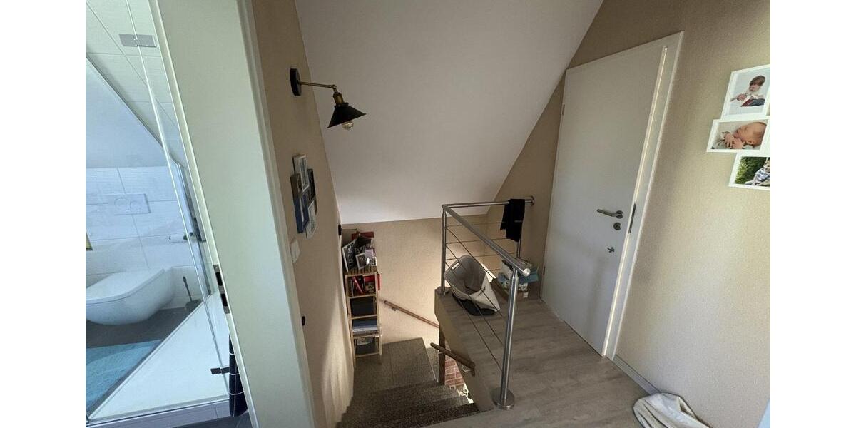 Einfamilienhaus Hohenstein-Ernstthal Ernstthal - 8 Zimmer, 120 m&sup2;, 410.000&euro; | Angebot:26227280