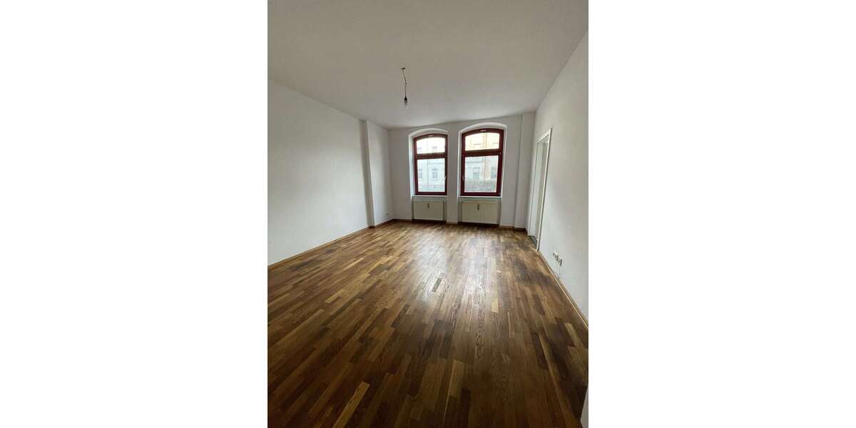 Etagenwohnung Zwickau - 4 Zimmer, 77 m&sup2;, 360&euro; | Angebot:23826387