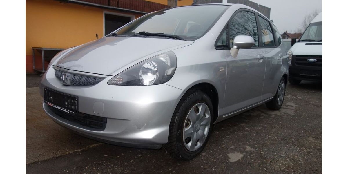 Honda Jazz 194.700 km 2.200 &euro; Ronneburg 07580