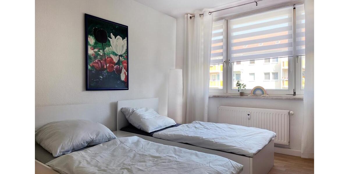 Etagenwohnung Reichenbach im Vogtland - 3 Zimmer, 58 m&sup2;, 350&euro; | Angebot:25271891