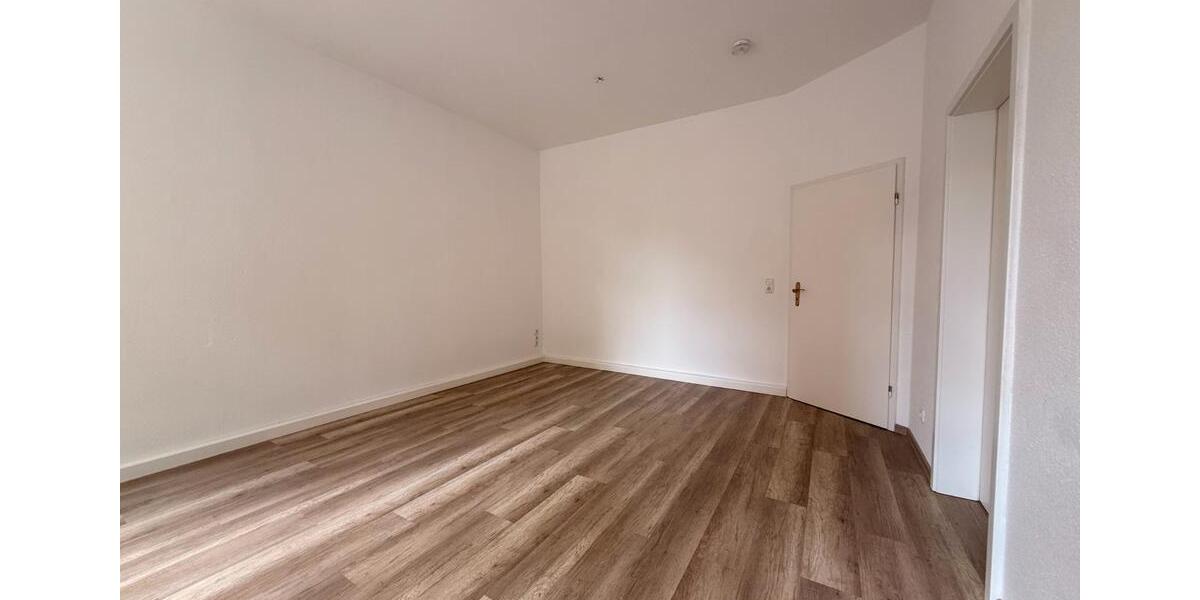 Hochparterre Zwickau Zwickau-Nord - 3 Zimmer, 72 m&sup2;, 470&euro; | Angebot:26665627