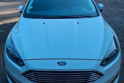 Ford Focus 117.000 km 7.100 &euro; Penig 09322